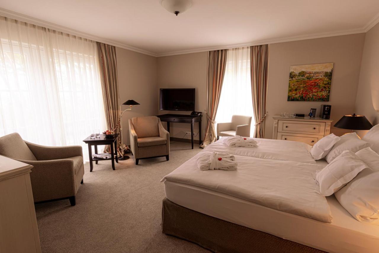 Hotel Strandhotel Fontana 4*